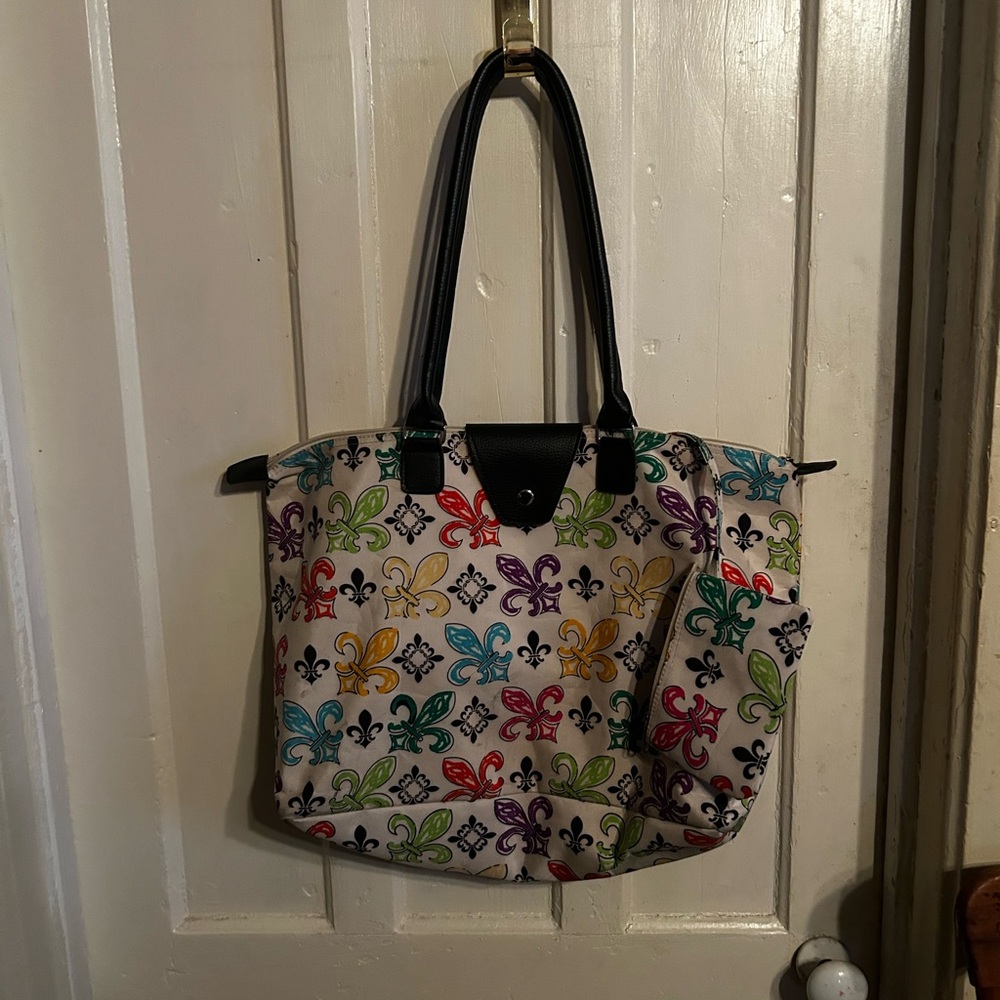 Elegant Multicolor Tote with Black Accents